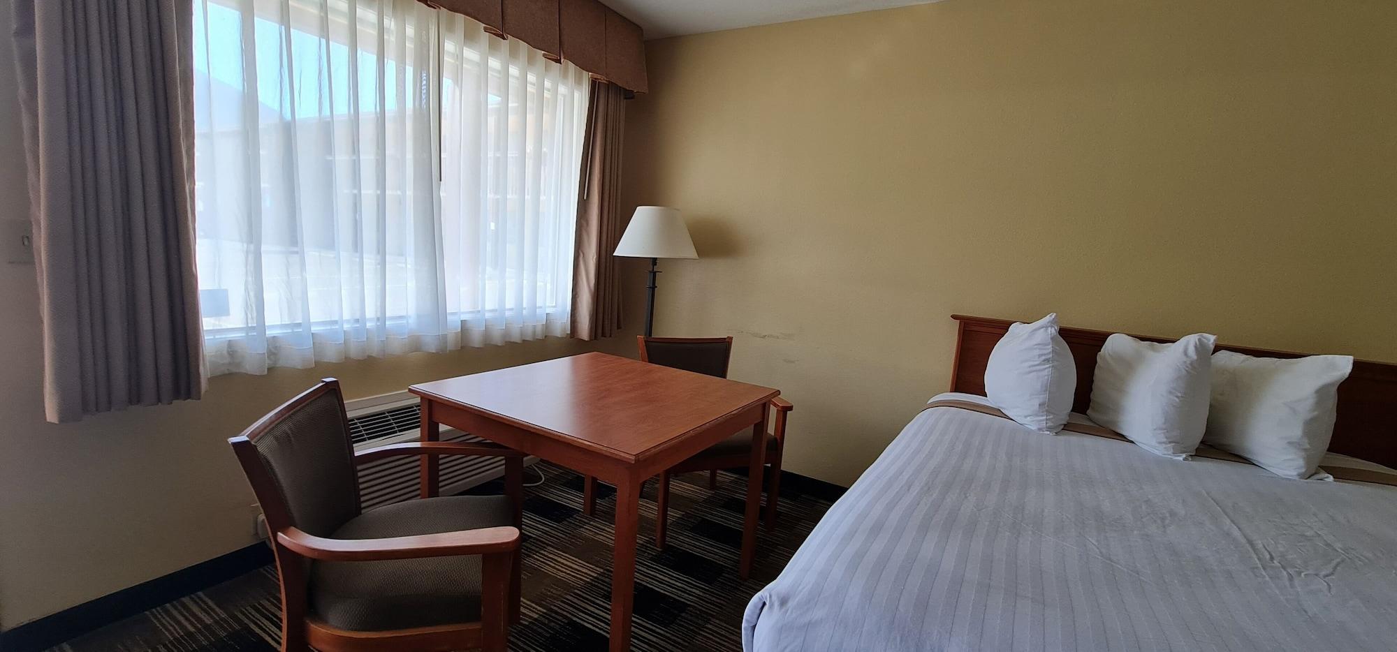 Oakridge Inn & Suites Eksteriør bilde