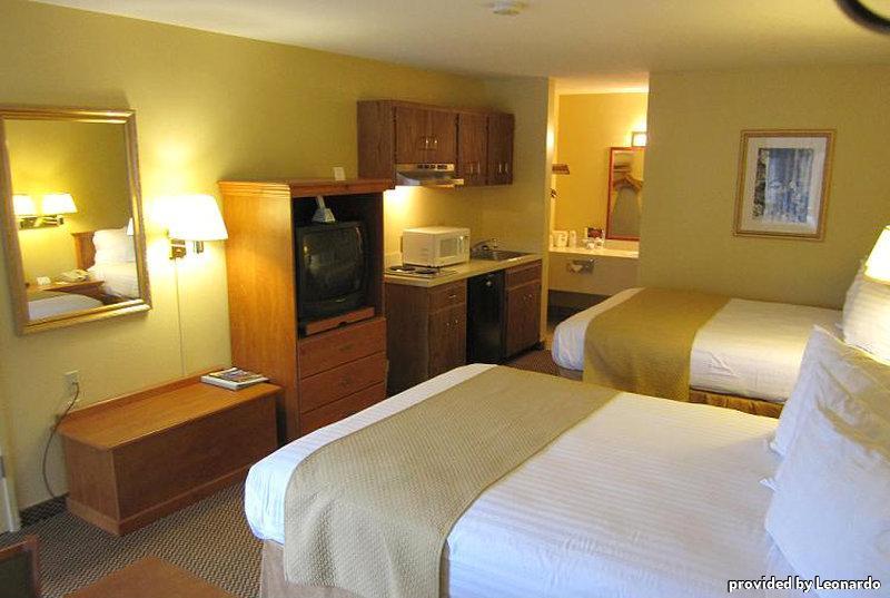 Oakridge Inn & Suites Rom bilde
