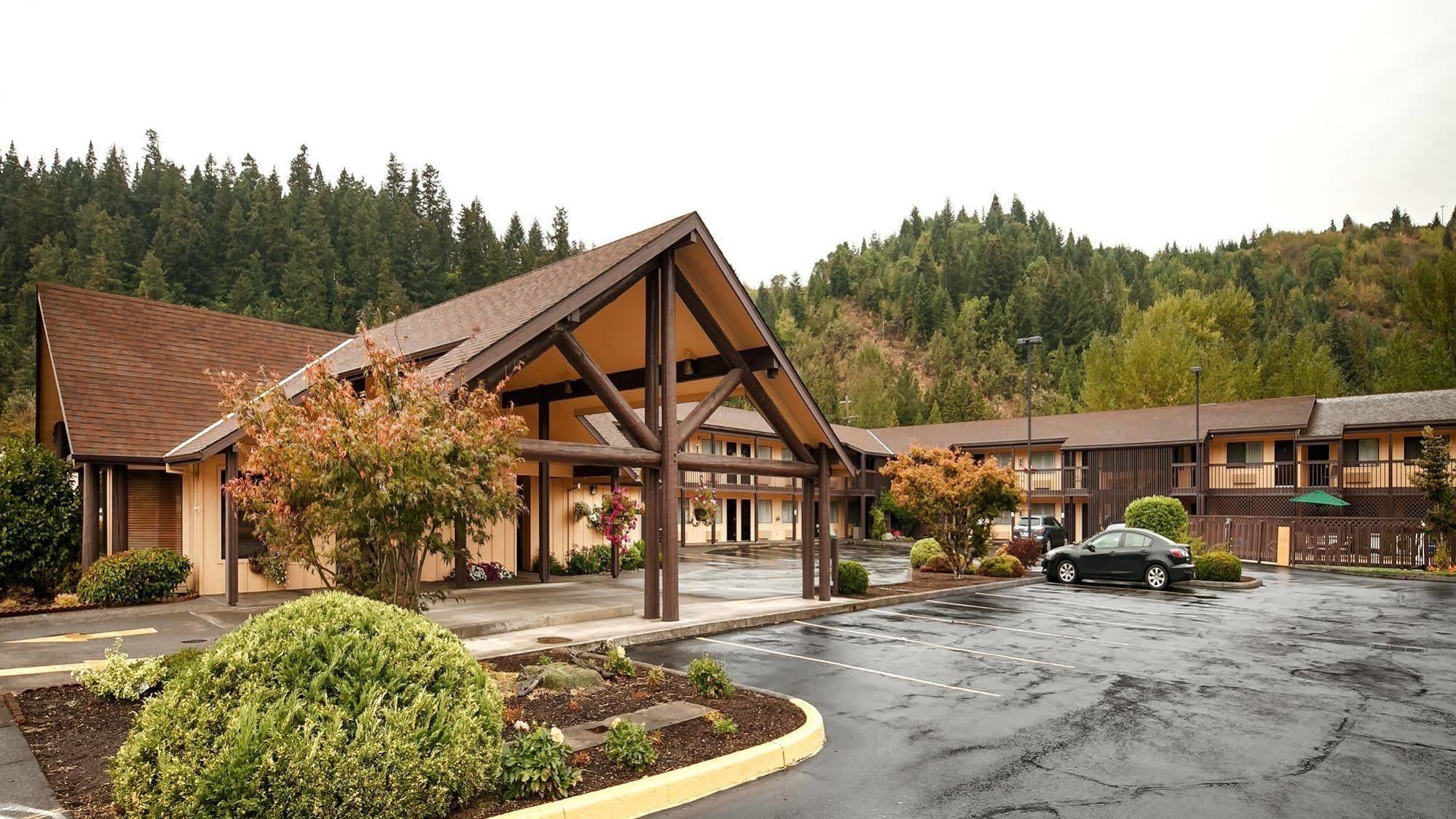 Oakridge Inn & Suites Eksteriør bilde